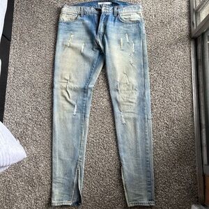 “Golden” light blue skinny jeans